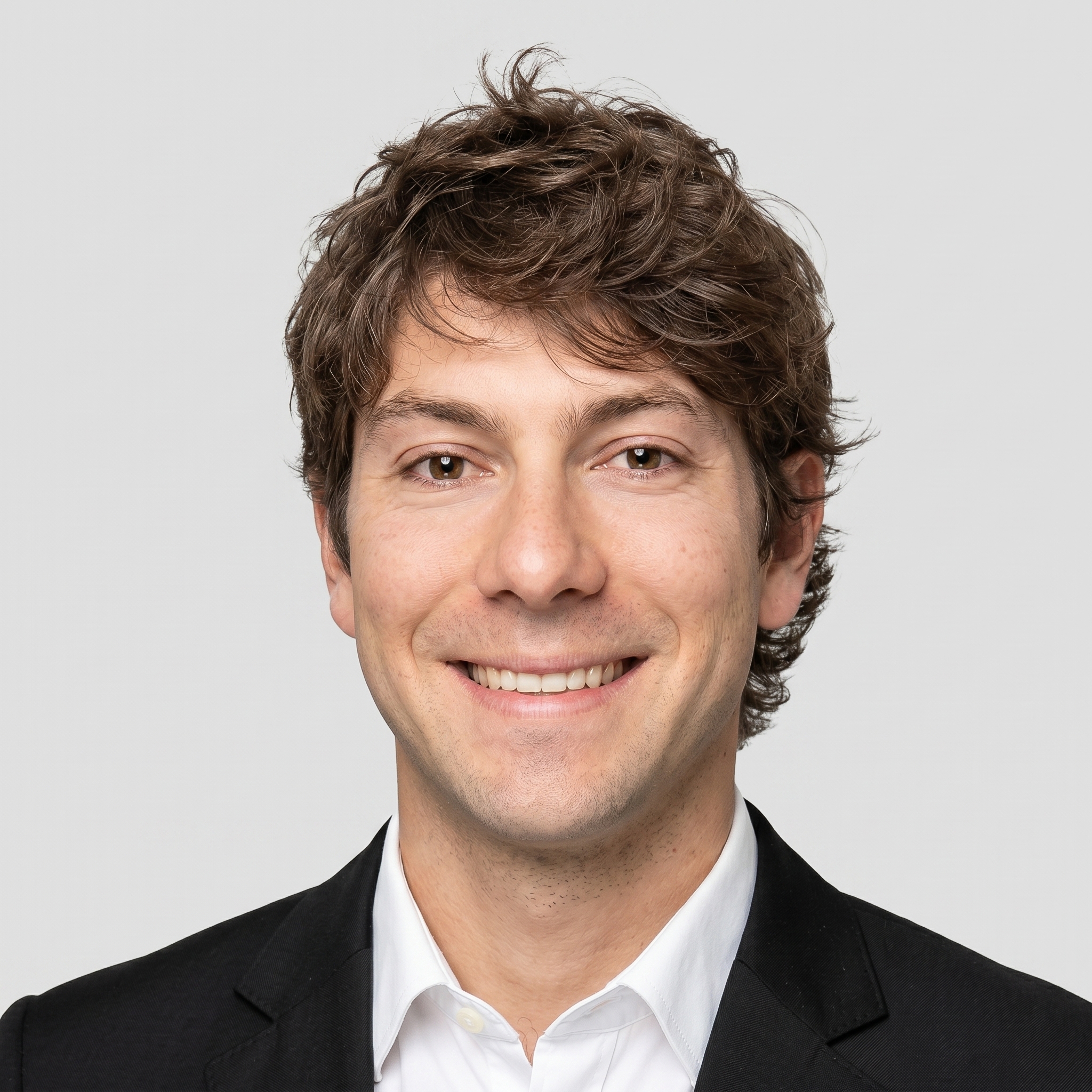 Simon G.